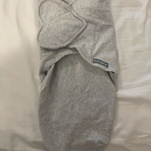 SwaddleMe Men's Crewneck Sweater in Light Gray with Navy and Red Print